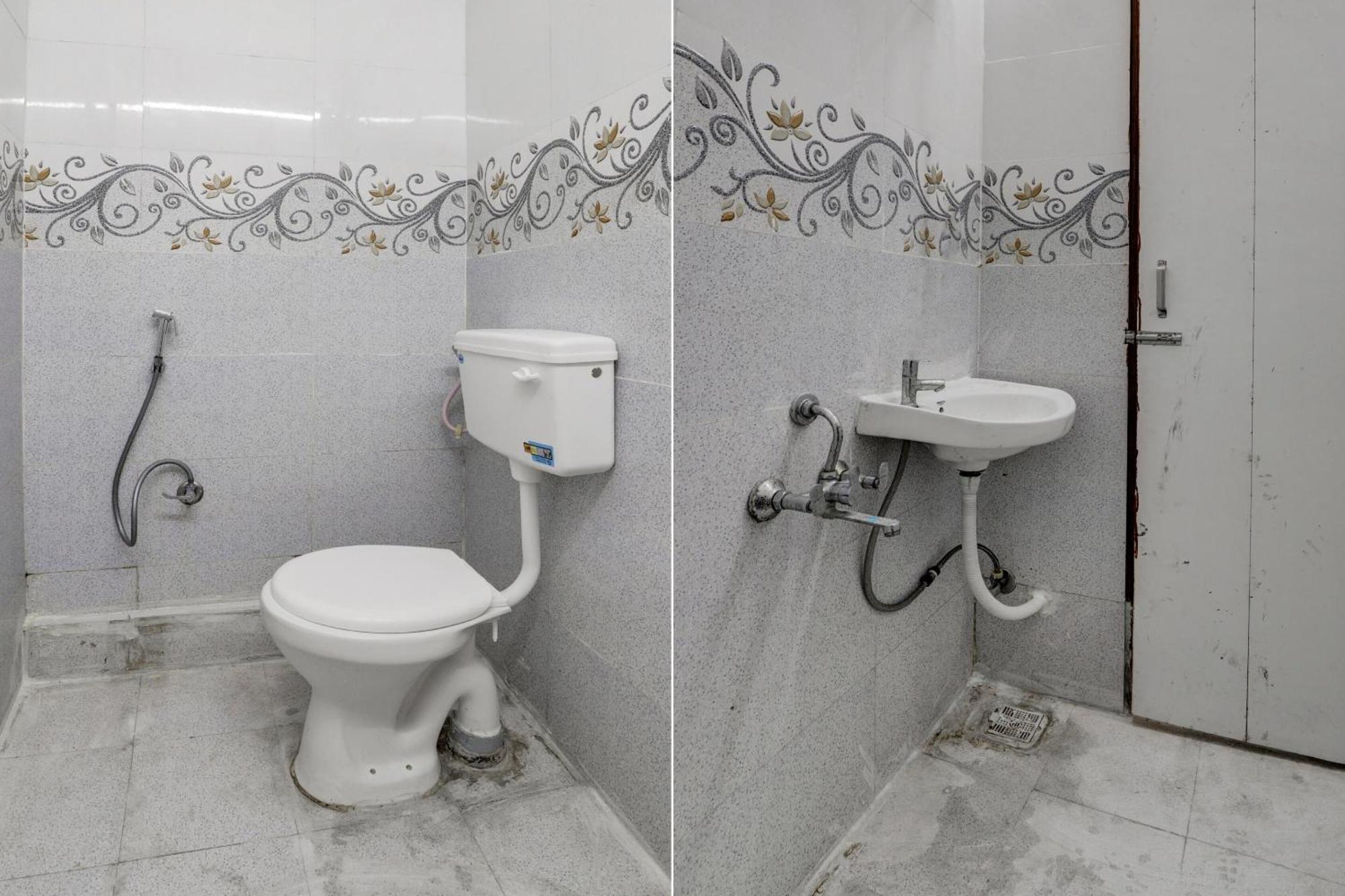 Hotel O Cozy Rooms Сурат Екстериор снимка
